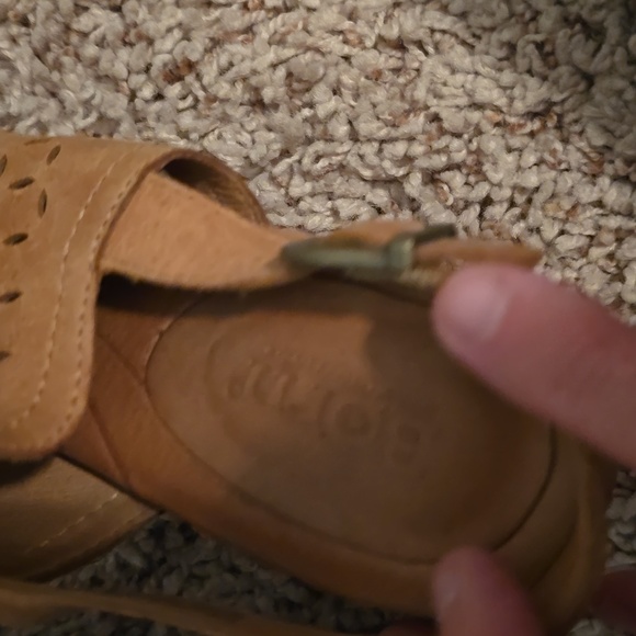 Born Leather Peep Toe Women's Tan Heeled Sandals Size 11 (07gw1) - Picture 6 of 10